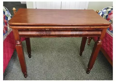Antique conversion table / desk